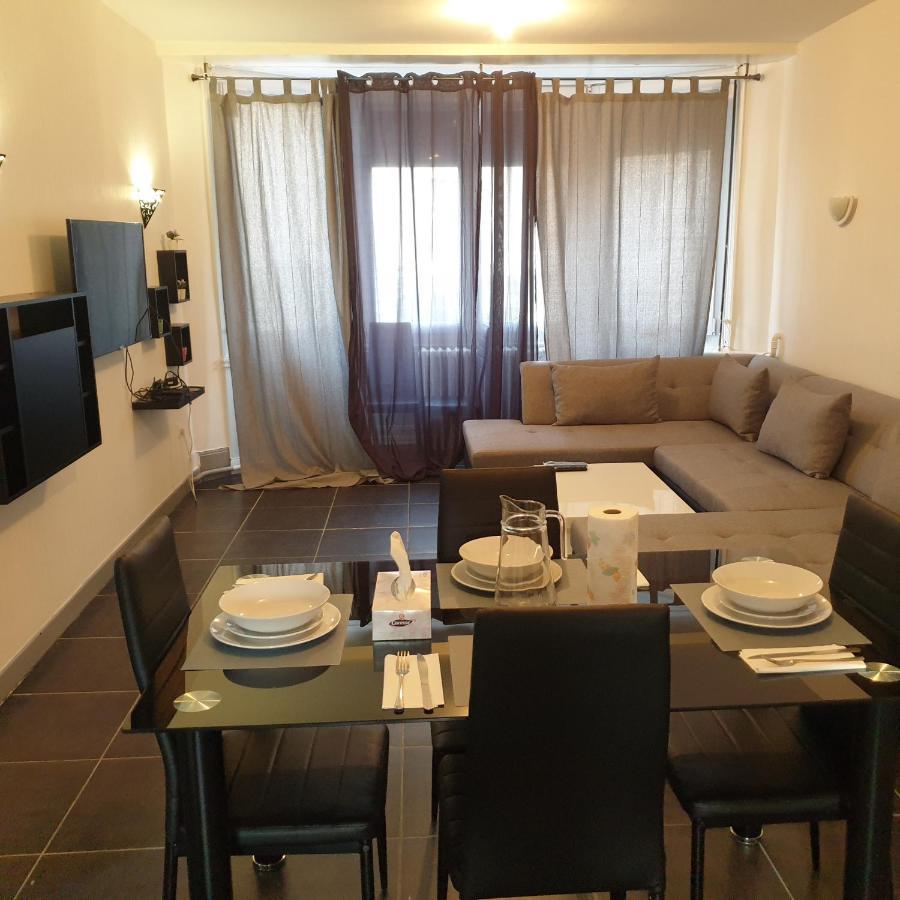 Appartement T2 Courte Duree Coup De Coeur Toute A 5 Minutes Saint-Etienne  Luaran gambar